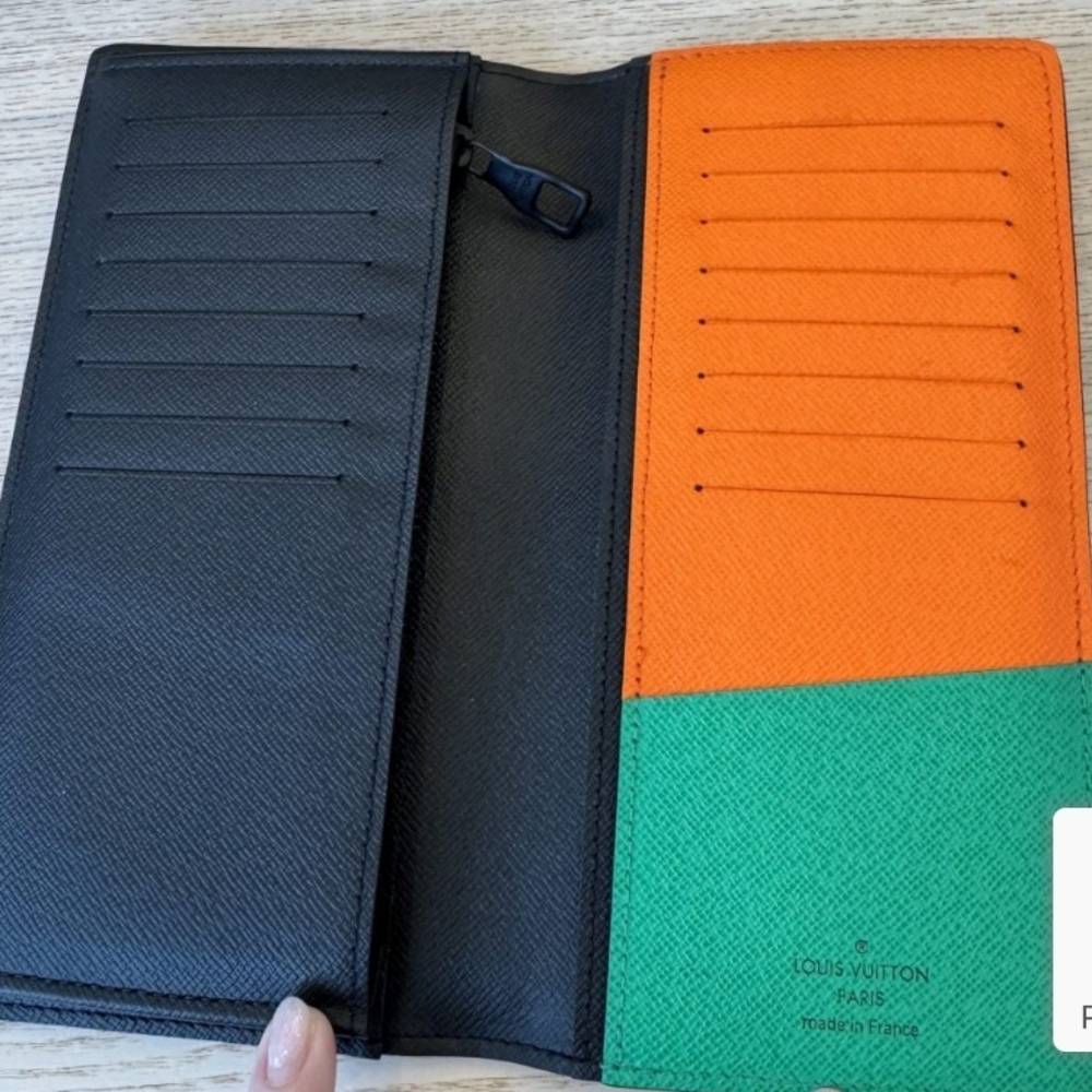 Louis Vuitton long wallet is the Monogram Portefeuille Brazza NM/ REHAB WALLET - Picture 4 of 5